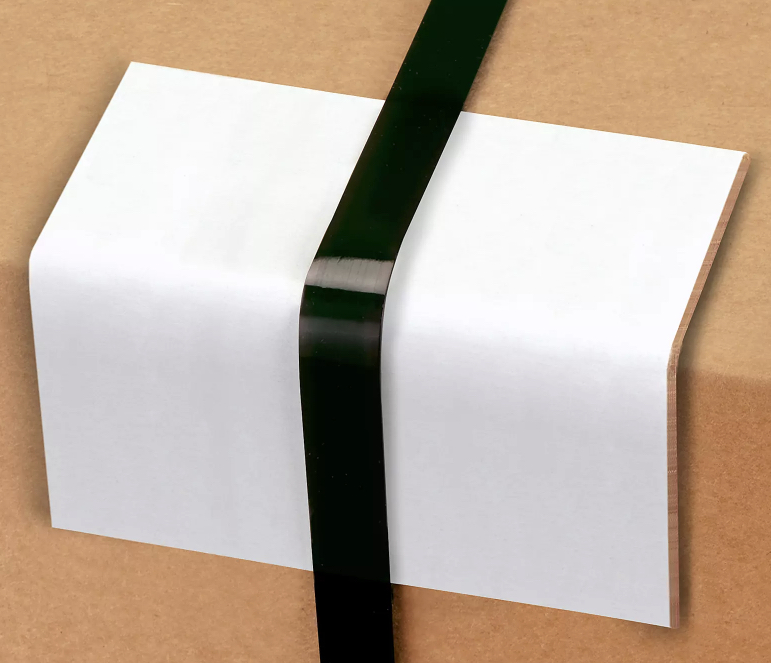 COINS PROTECTEUR EN CARTON FORMAT: 2''X2''X2.5''  0.120G VENDU 1200/CAISSE