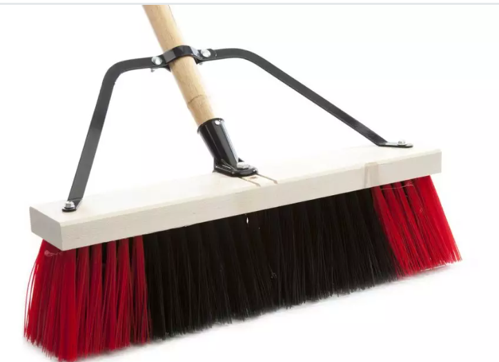 AG-99957 ENSEMBLE BALAI BROSSE 18'' FIBRE X-FERME AVEC MANCHE ET RENFORT INCLUS